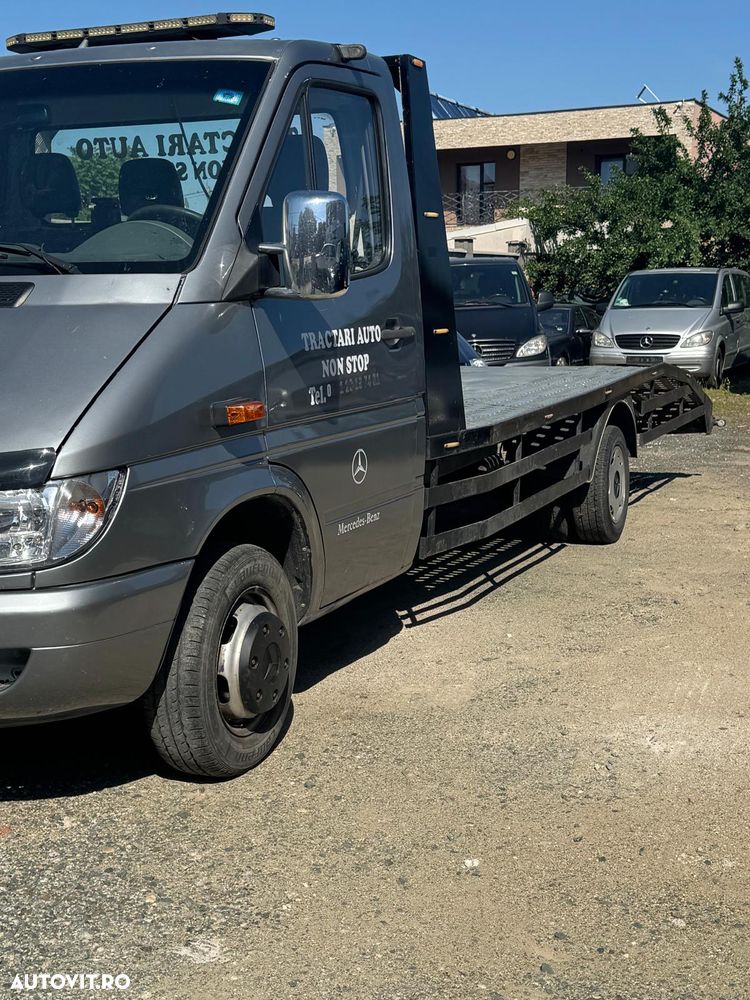 Mercedes-Benz Sprinter - 1