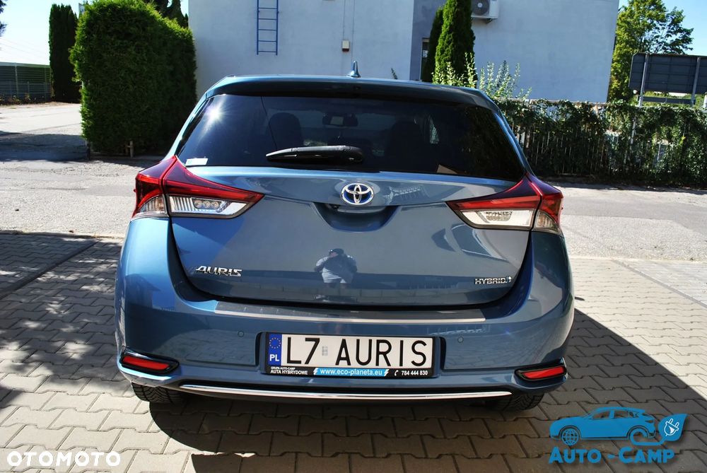 Toyota Auris - 13