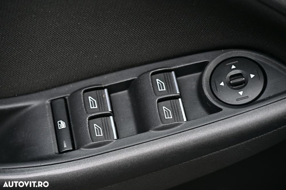 Ford Focus 1.0 EcoBoost Sport - 14