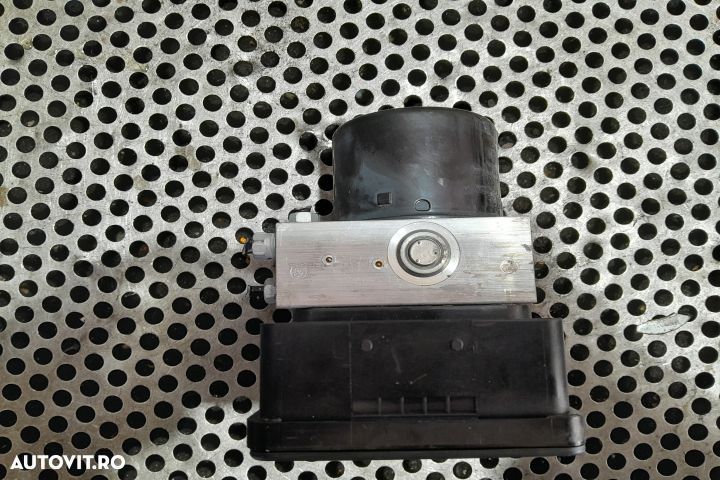 Pompa ABS 6784764 / 6784763 6784764 / 6784763 BMW Seria 1 E81/E82/E87 - 2