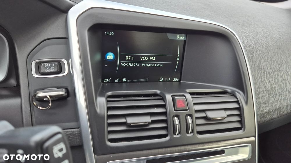 Volvo XC 60 D4 Geartronic Momentum - 10