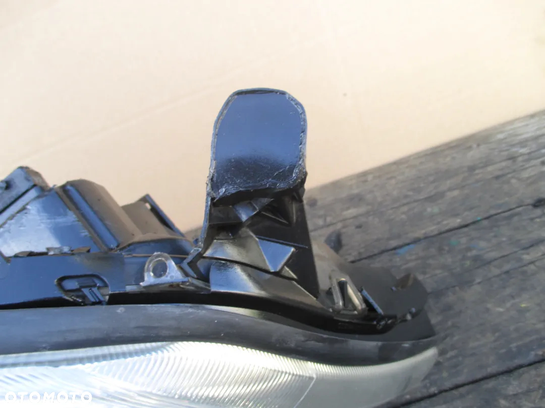 Lampa prawa OPEL VECTRA C HELLA XENON EUROPA - 2