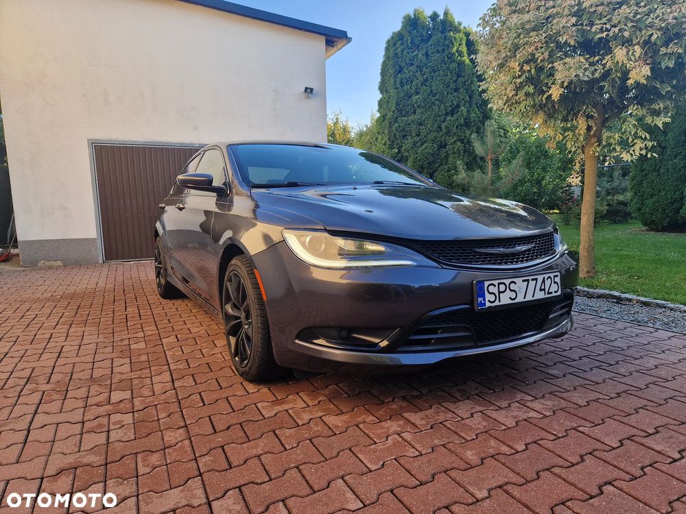 Chrysler 200 - 5