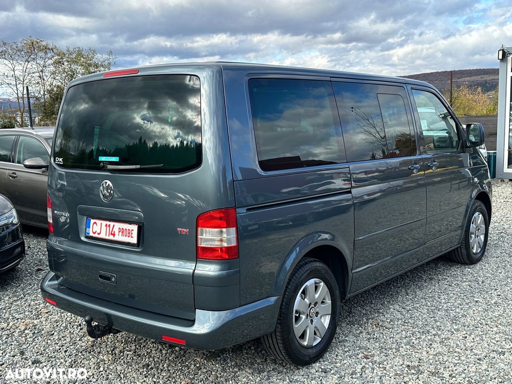 Volkswagen Multivan - 10