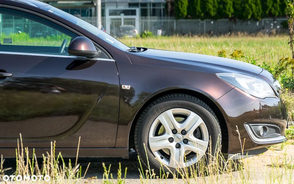 Opel Insignia - 11