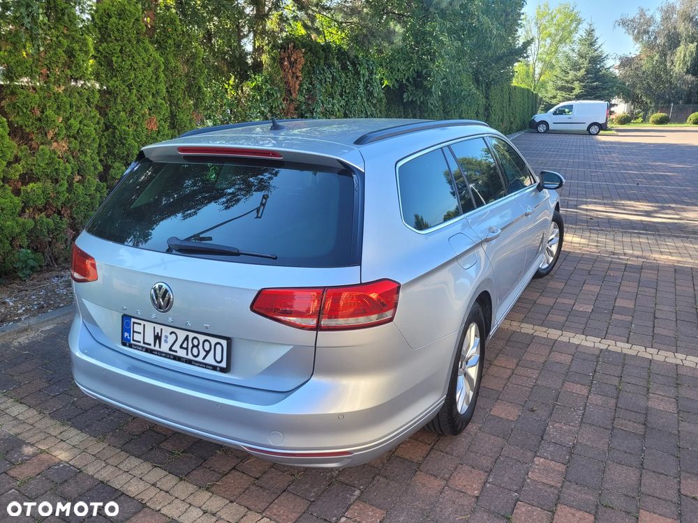 Volkswagen Passat 2.0 TDI BMT Comfortline DSG - 13