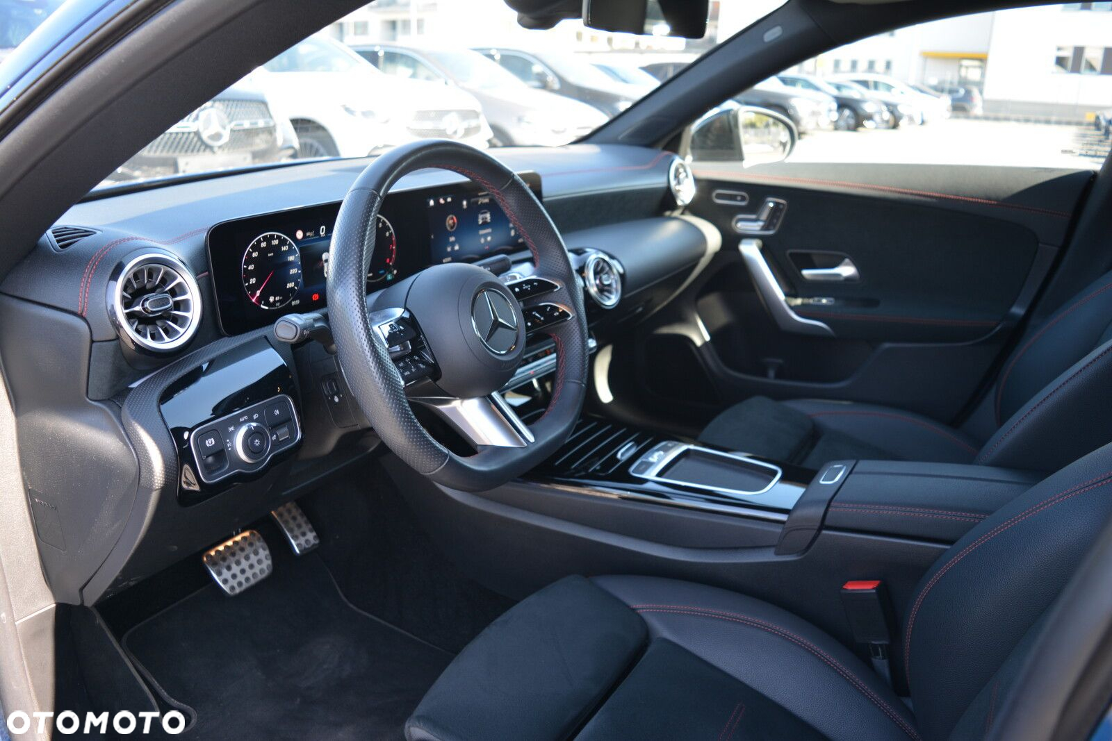 Mercedes-Benz CLA 200 AMG Line 7G-DCT - 16