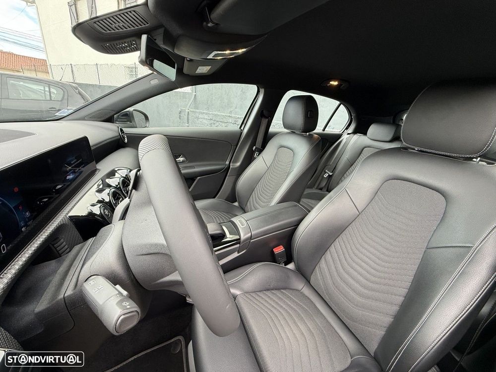 Mercedes-Benz A 250 e Style Plus - 2