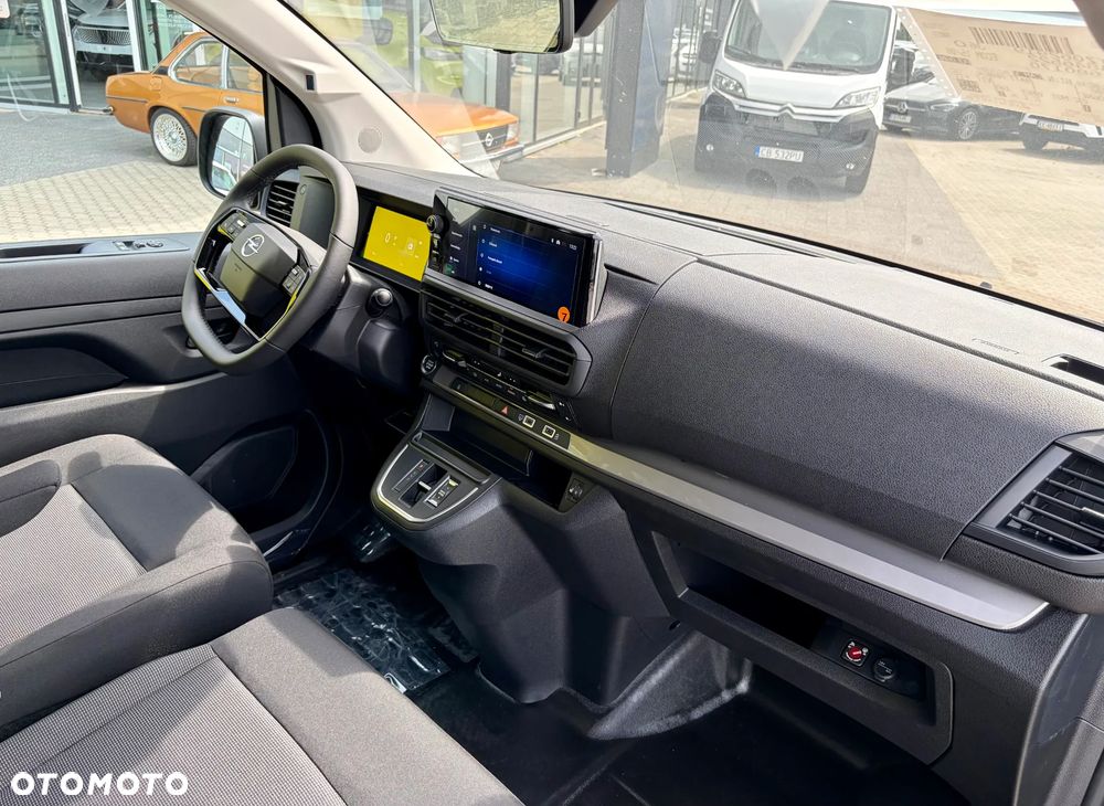 Opel Vivaro Furgon Brygadowy XL - 15