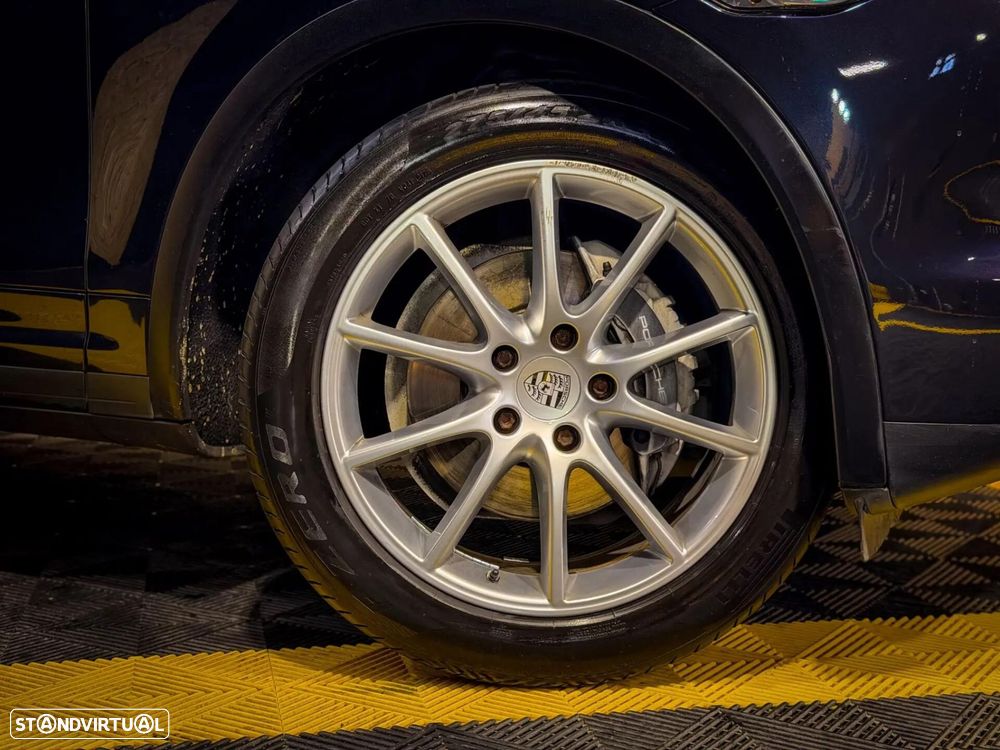 Porsche Cayenne 3.0 V6 - 7