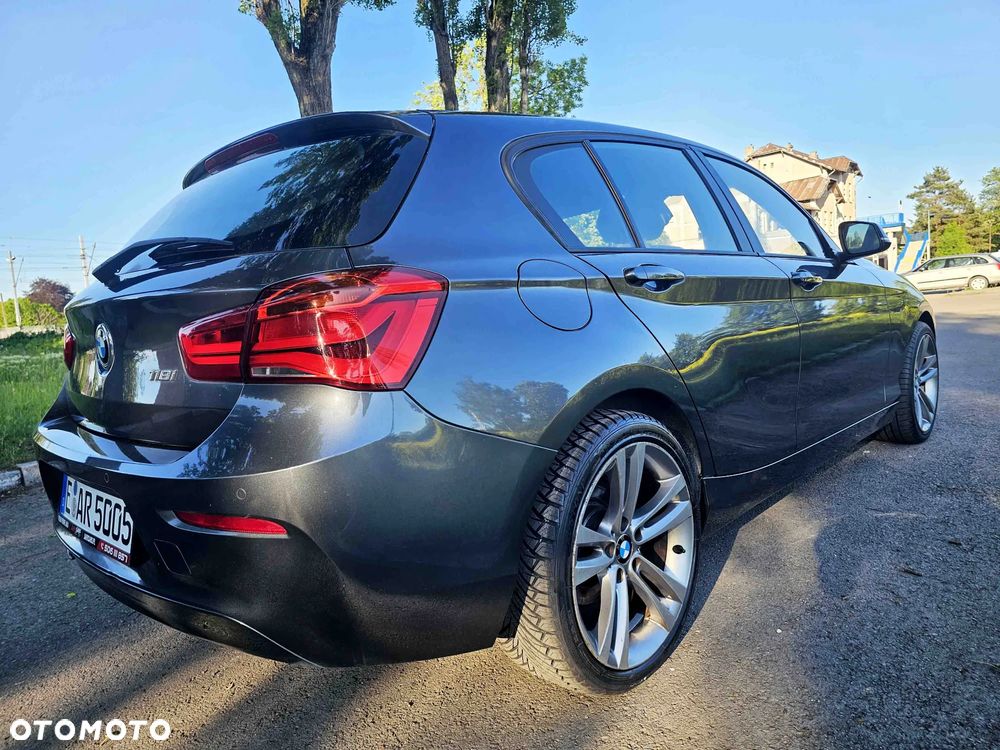 BMW Seria 1 118i Edition Metropolitan - 14