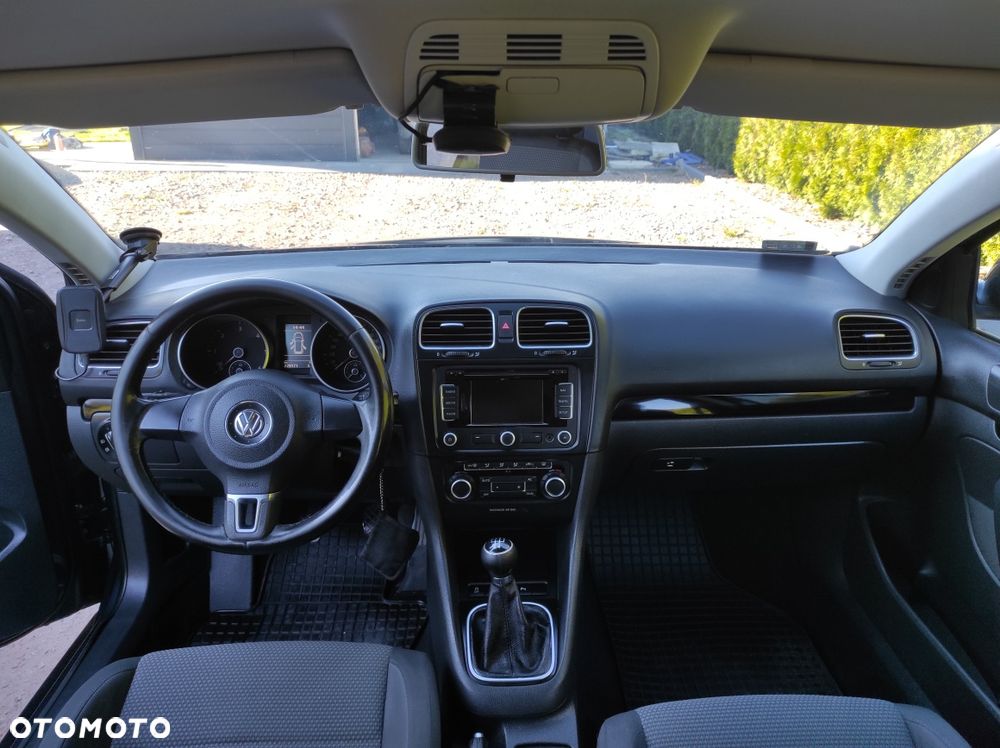 Volkswagen Golf - 4