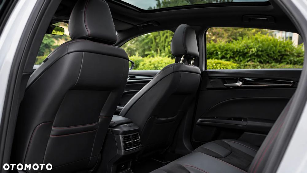 Ford Mondeo 1.5 EcoBoost ST-Line X - 13