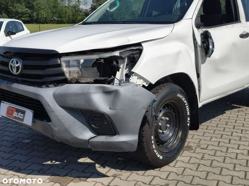 Toyota Hilux - 8