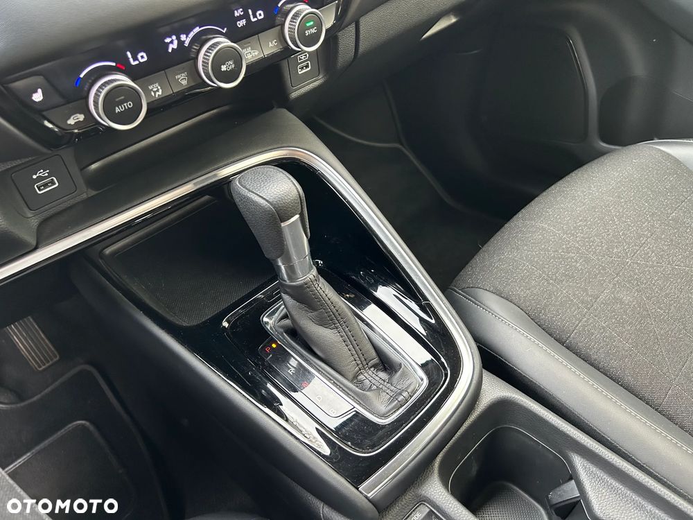 Honda HR-V 1.5 i-MMD Advance CVT - 26