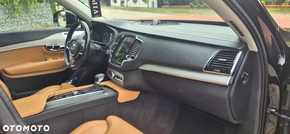 Volvo XC 90 D5 AWD Inscription 7os - 26
