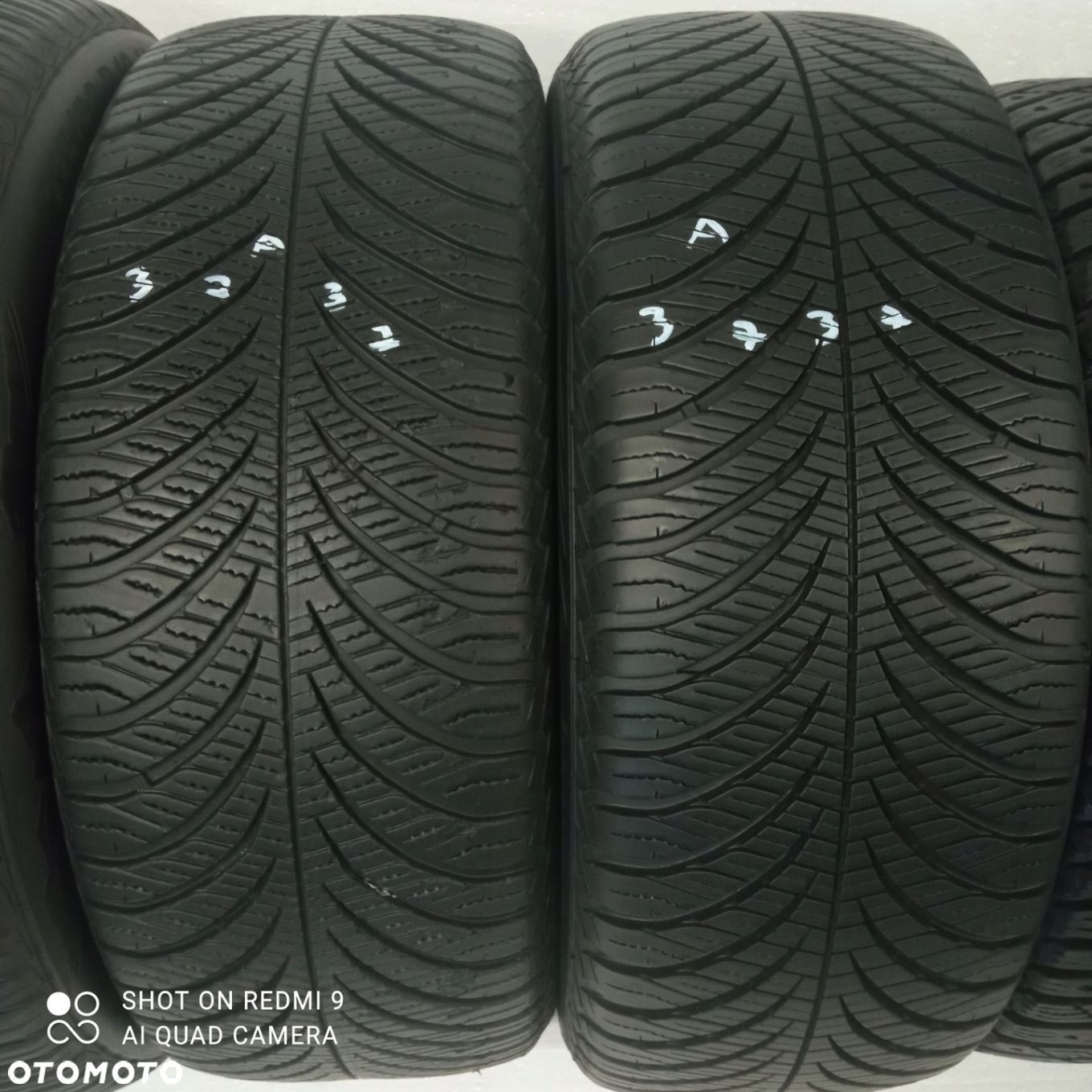 Goodyear Vector 4Seasons SUV 235/55R17 - 1