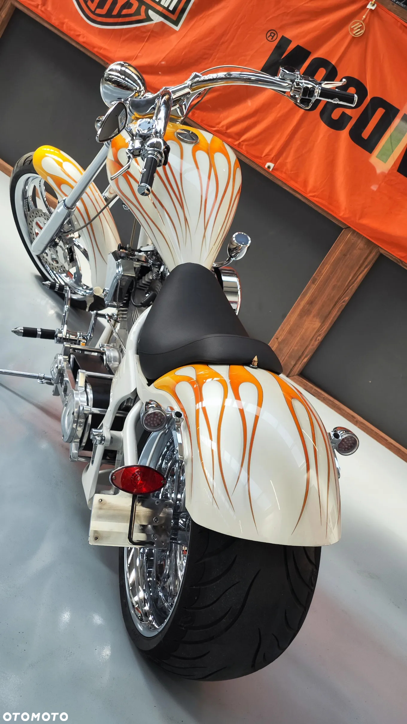 Harley-Davidson Softail - 13
