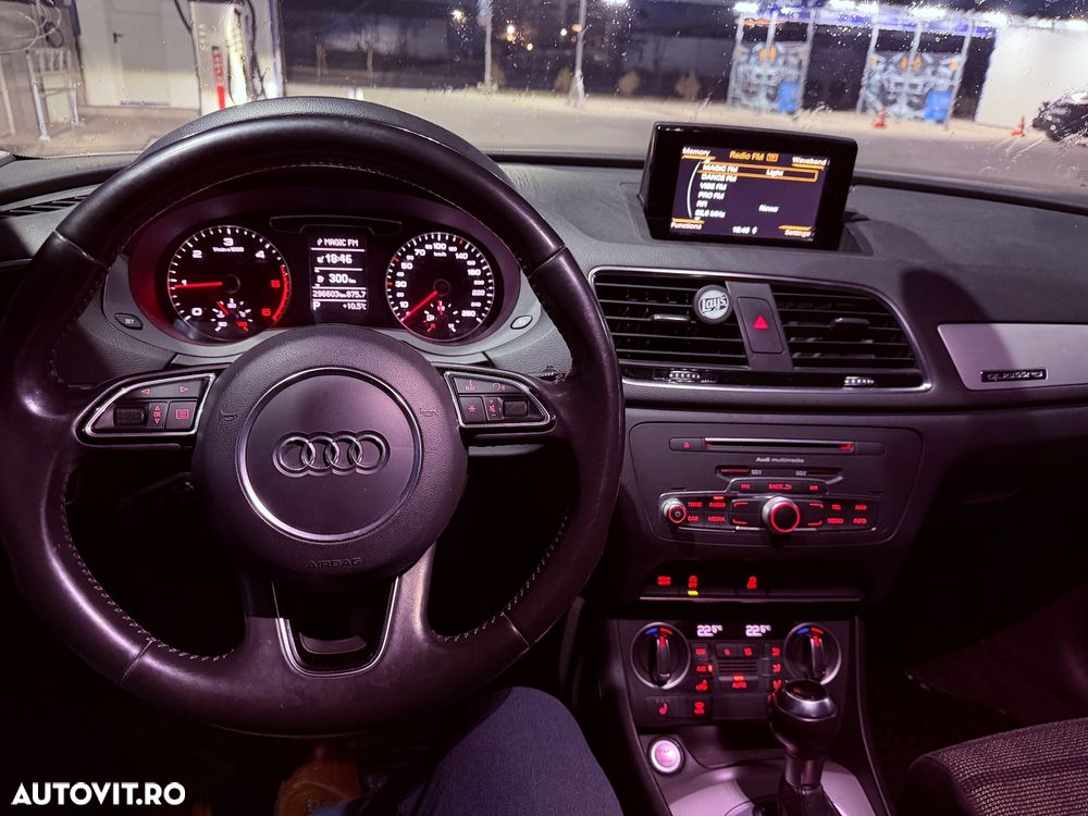 Audi Q3 2.0 TDI Quattro S tronic sport - 12