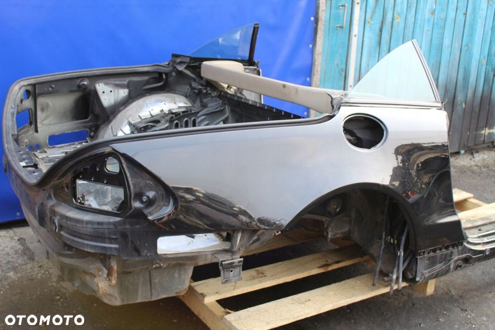 Ćwiartka błotnik tył tylny prawy Mercedes SL R230 W230 SL500 SL350 kol 197 - 4