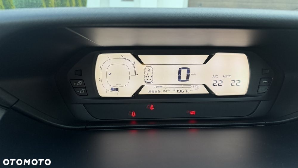 Citroën C4 Picasso 1.6 BlueHDi Shine S&S EAT6 - 19