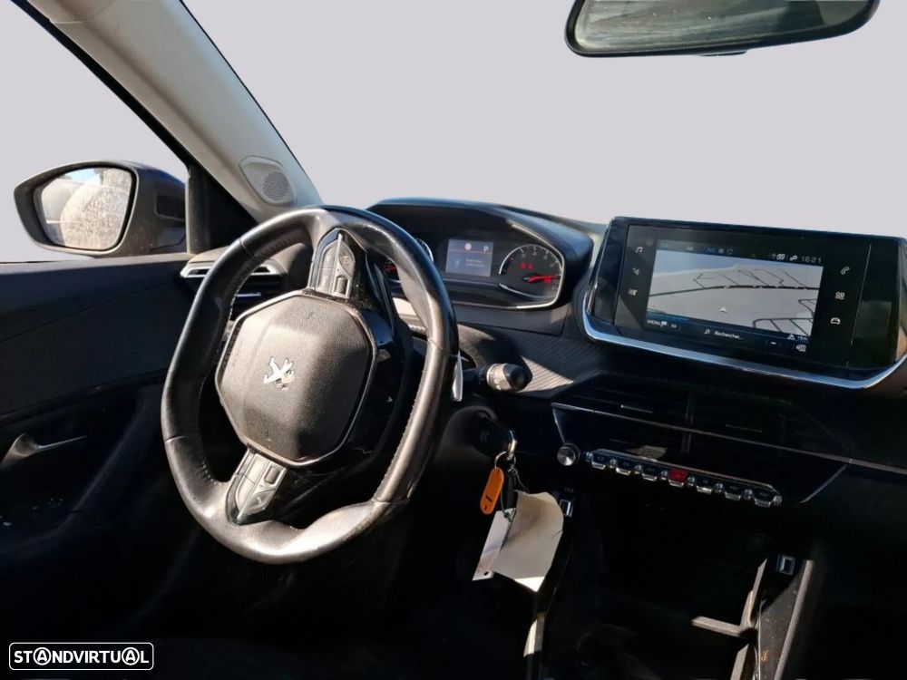 Peugeot 2008 - 3