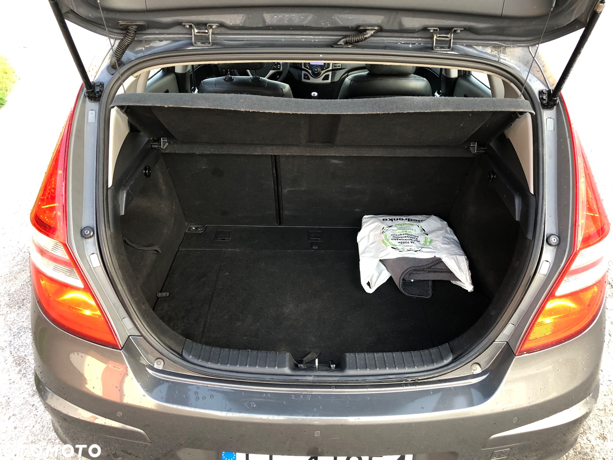 Hyundai i30 2.0 Premium - 10