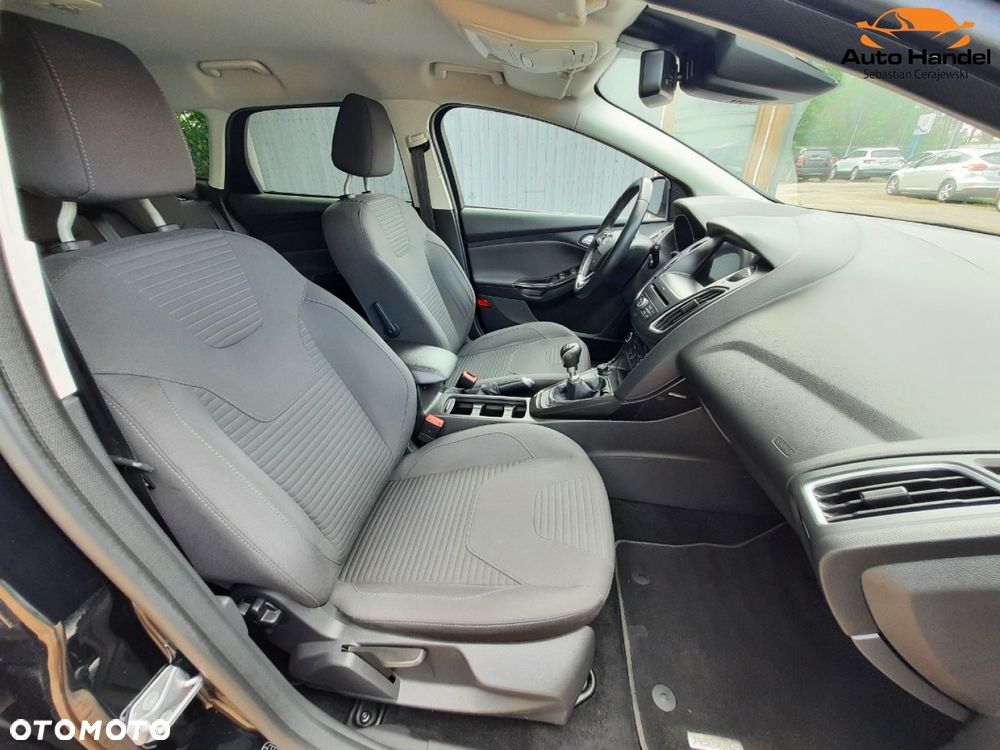 Ford Focus 1.0 EcoBoost STart-Stopp-System TITANIUM - 41