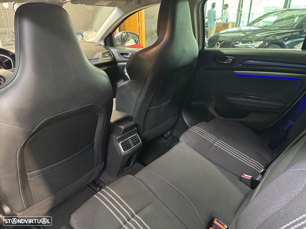 Renault Mégane Sport Tourer 1.5 dCi GT Line EDC - 18