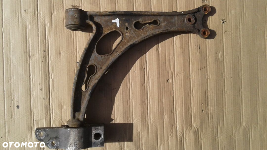 Wahacz lewy przód VW Golf V Touran Seat Altea A3 - 3