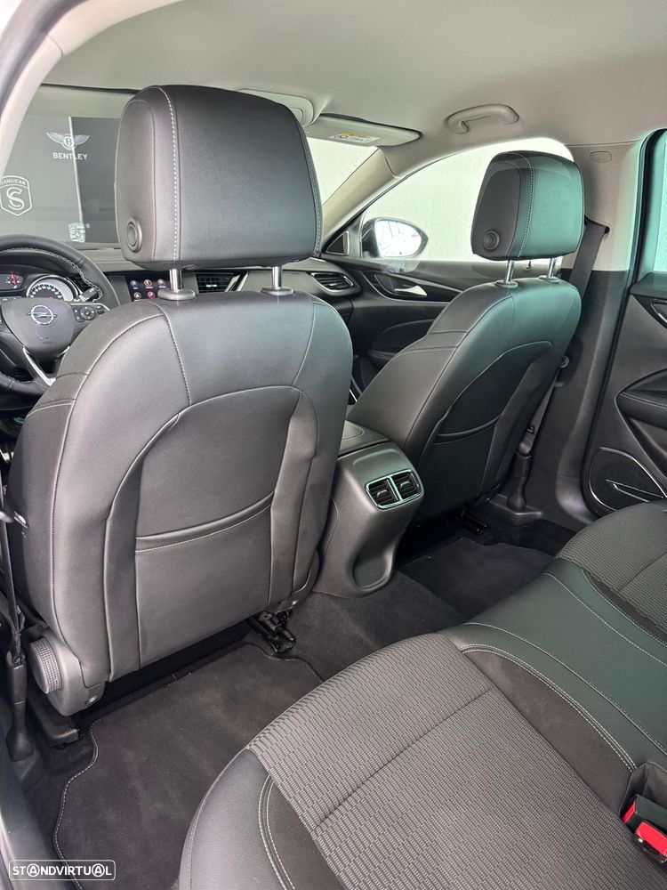 Opel Insignia Grand Sport 1.5 Auto Business - 16