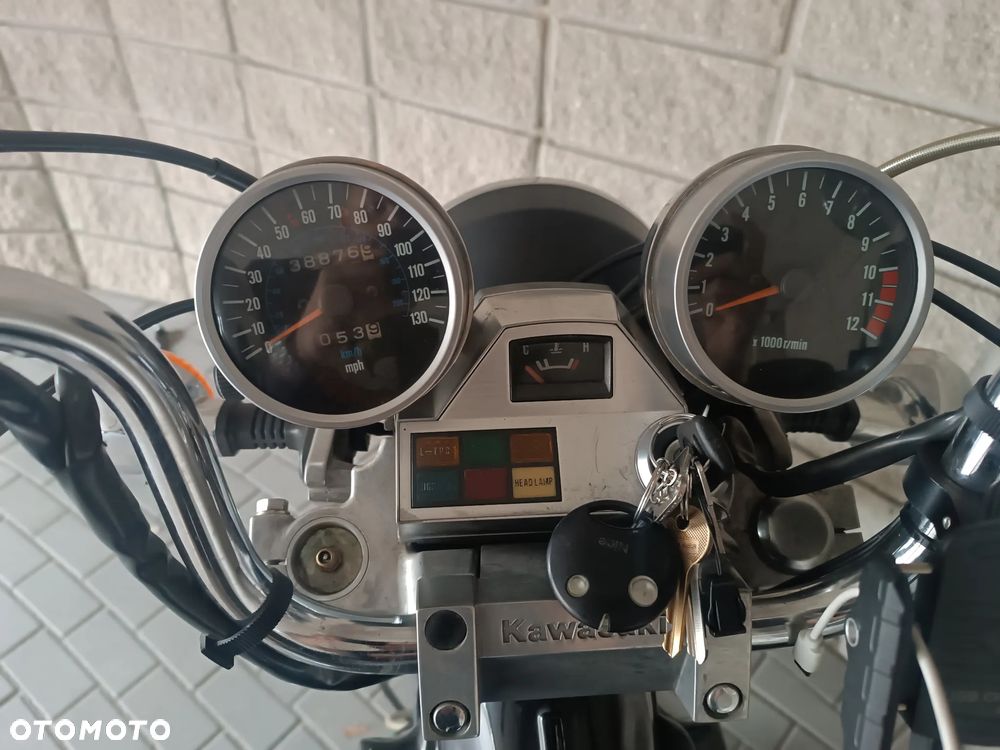 Kawasaki LTD - 14