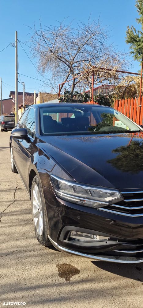 Volkswagen Passat 2.0 TDI DSG Comfortline - 4