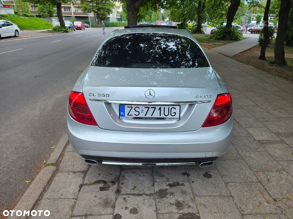 Mercedes-Benz CL 500 4Matic 7G-TRONIC - 9