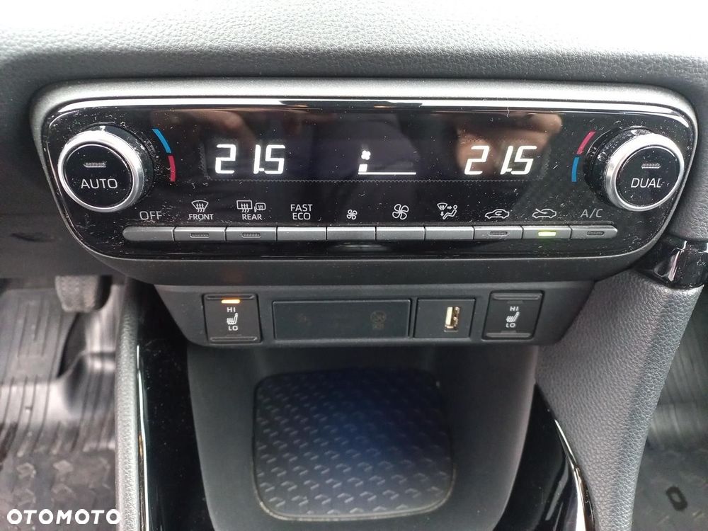 Toyota Yaris 1.5 Selection Style - 19