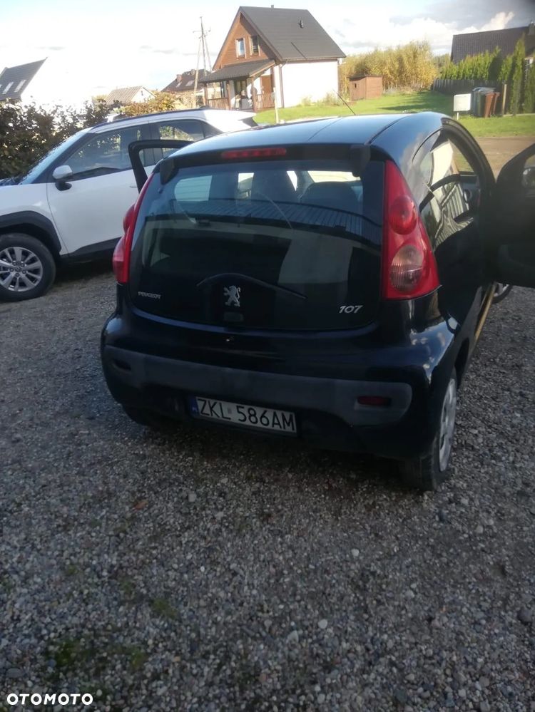 Peugeot 107 1.0 Happy - 2