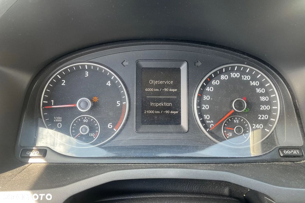 Volkswagen CADDY MAXI - 15