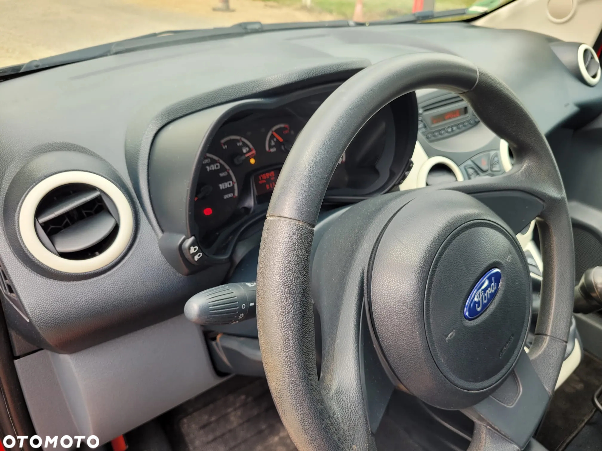 Ford KA 1.2 Digital - 19