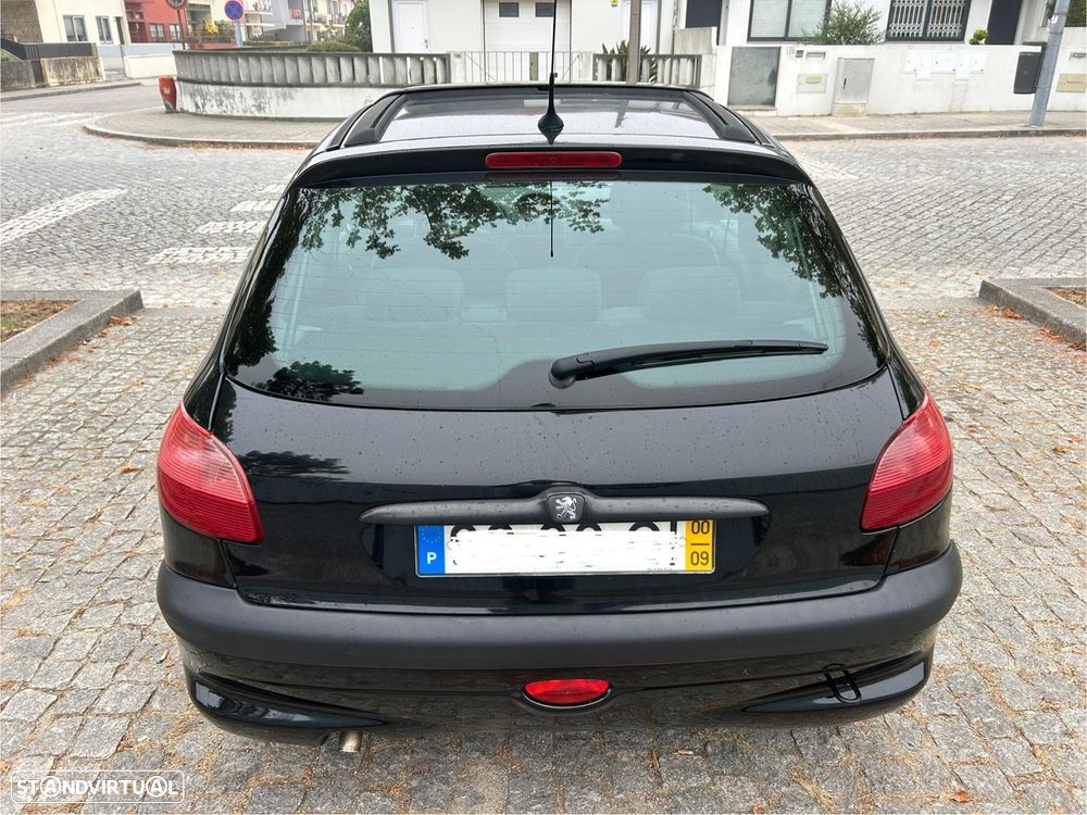 Peugeot 206 1.1 XR - 3