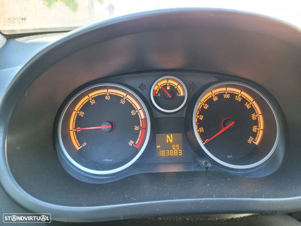 Opel Corsa - 4