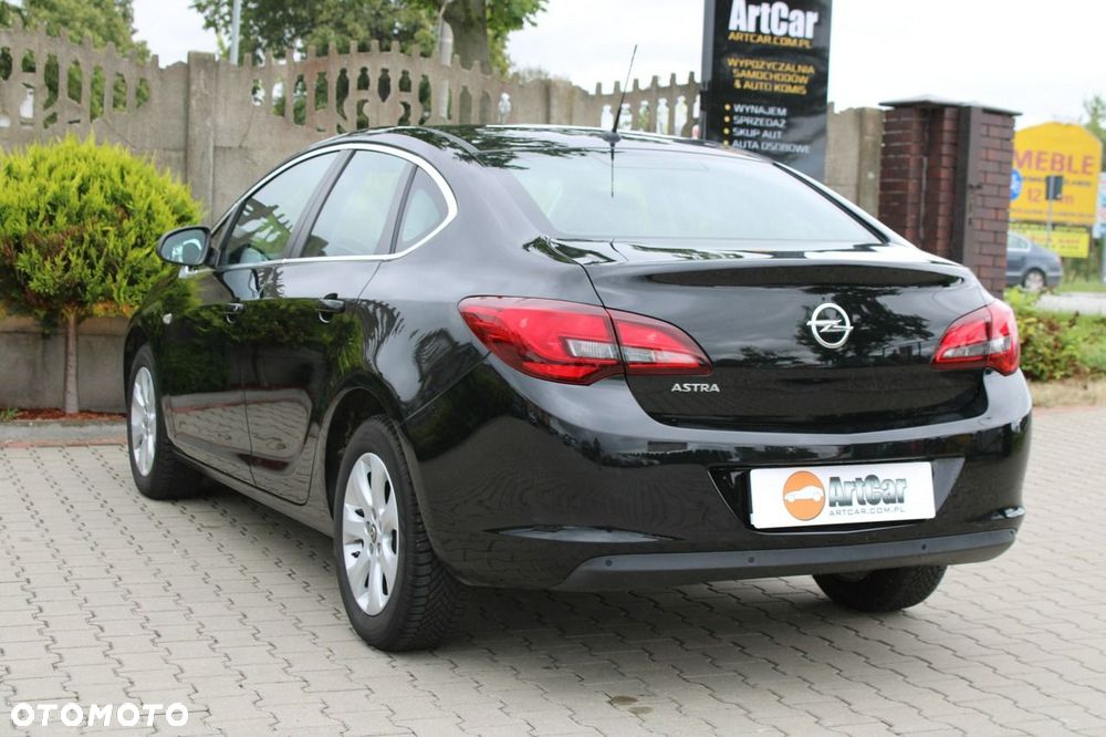 Opel Astra 1.6 Active - 37