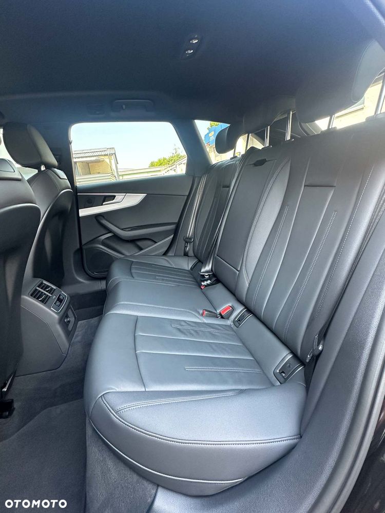 Audi A4 Allroad - 30