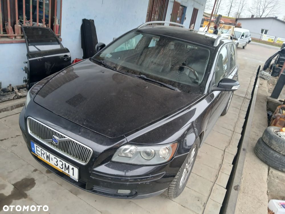 volvo v50 45-200 maska zderzak lampa grill błotnik drzwi zbiornik paliwa szyba lusterko klamka - 1