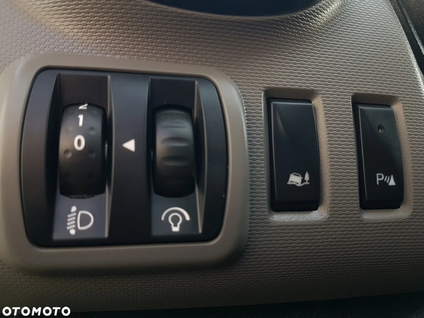 Renault TRAFIC KLIMA TEMPOMAT 1,6 DCI 145 BLASZAK VAN FURGON KRAJOWY L1H1 - 24