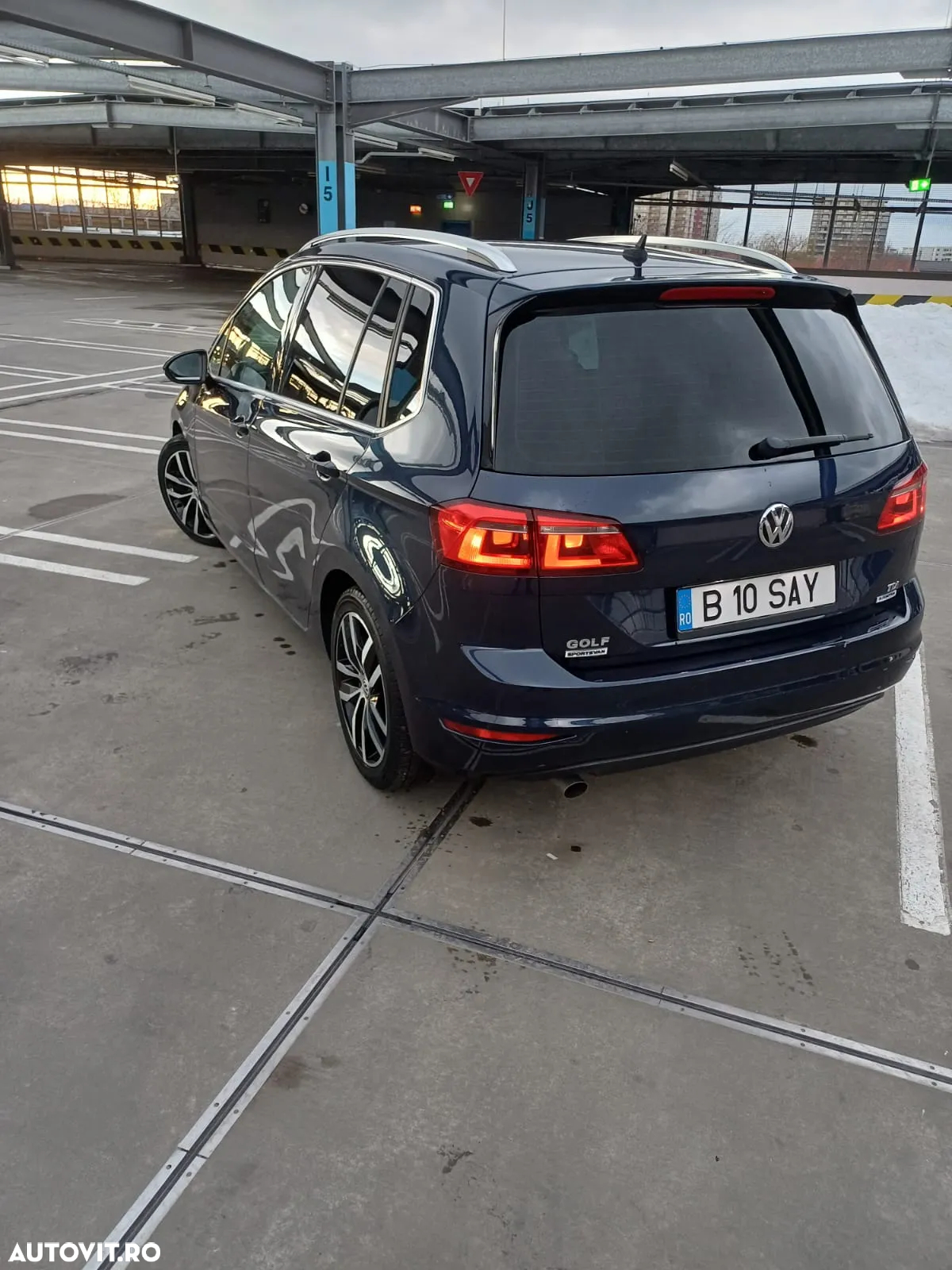 Volkswagen Golf Sportsvan 1.6 TDI (BlueMotion Technology) DSG Comfortline - 6