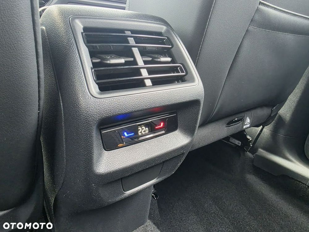 Volkswagen Tiguan 2.0 TSI OPF 4MOTION DSG R-Line - 20