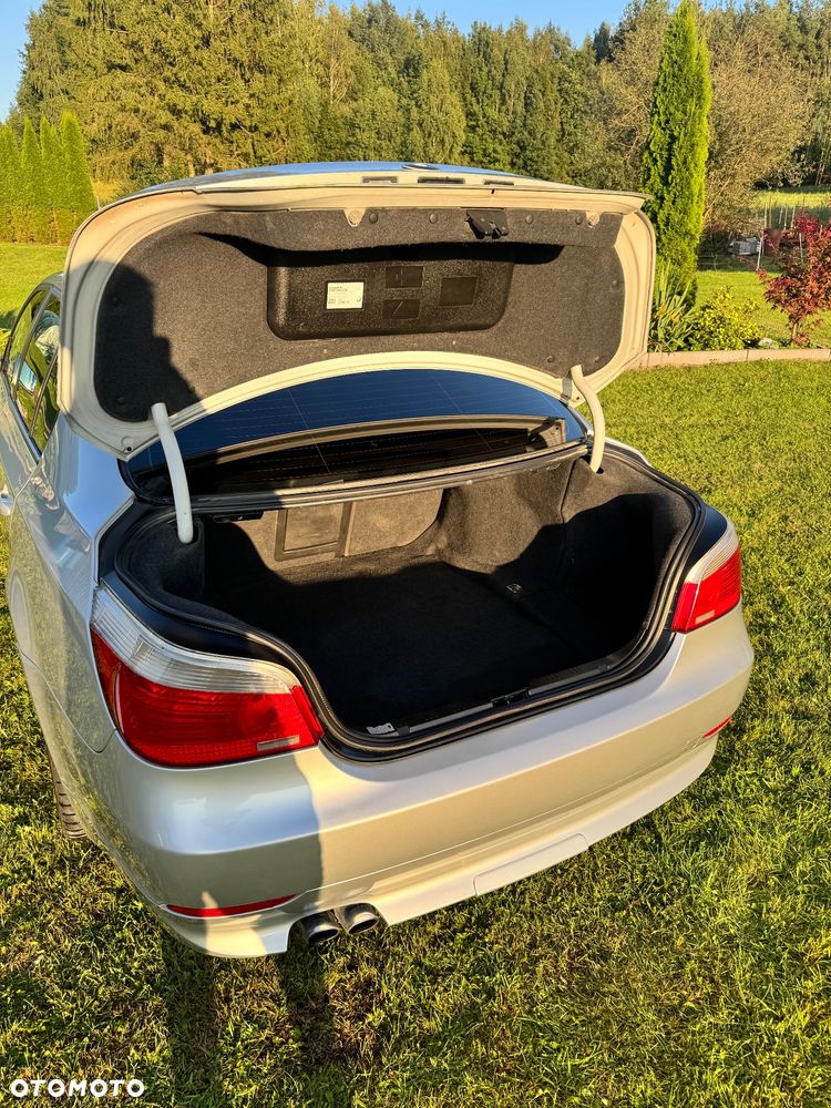 BMW Seria 5 520i - 7