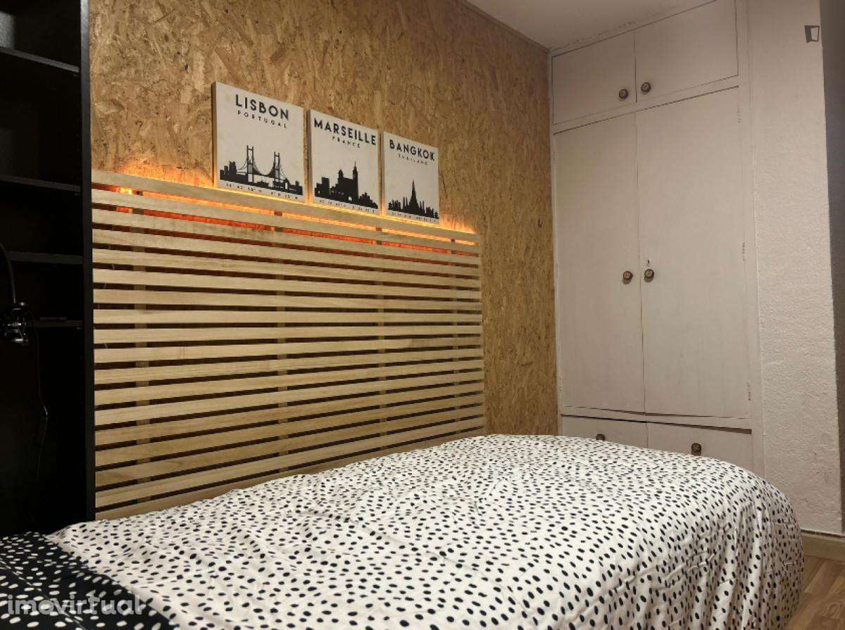 Quarto - localizado em Parede Lisbon - Grande imagem: 2/19