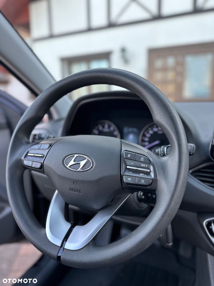 Hyundai i30 1.4 Passion Plus - 24