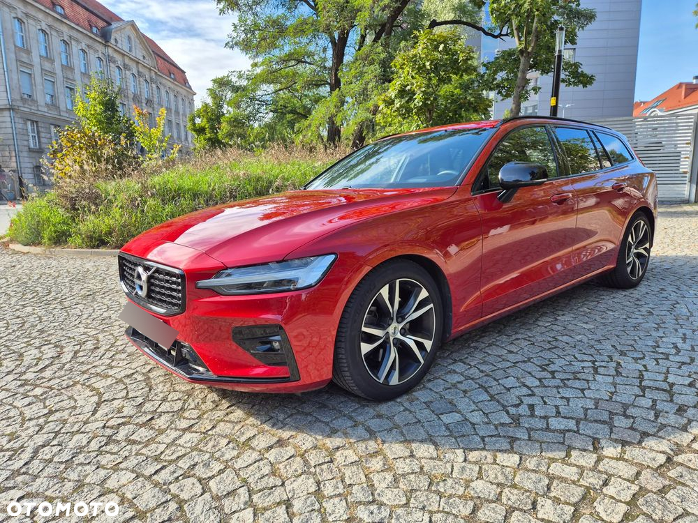 Volvo V60 B3 B R-Design - 7